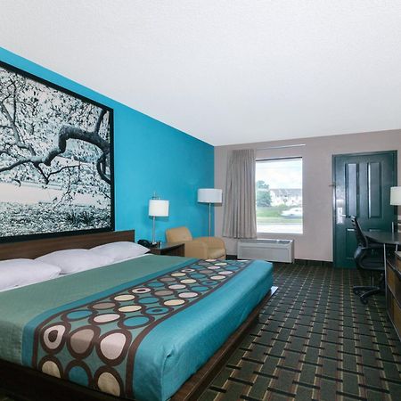 Super 8 By Wyndham Brunswick South I-95 Exterior foto